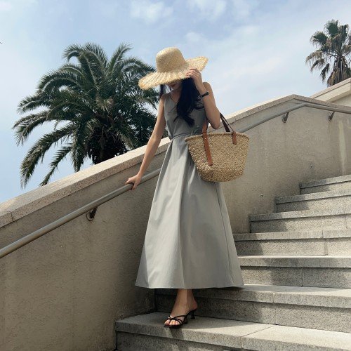 케이크 고급 끈나시 브이넥 루즈핏 허리끈 벨트 민소매 청순 a라인 플레어 하객 롱원피스