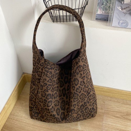 비에스한스 레오파드 연예인 호피 에코백