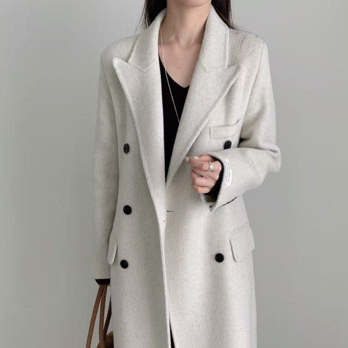울100 여성 더블버튼 롱코트 아이보리 겨울 하객룩 고급 핸드메이드 카라 출근룩 코트