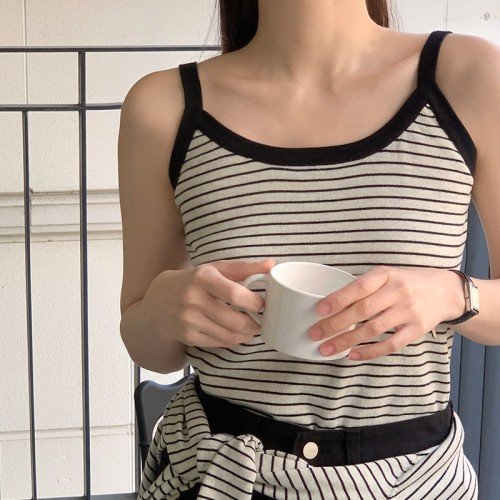 이브니 스트라이프 나시 가디건 세트 st2850