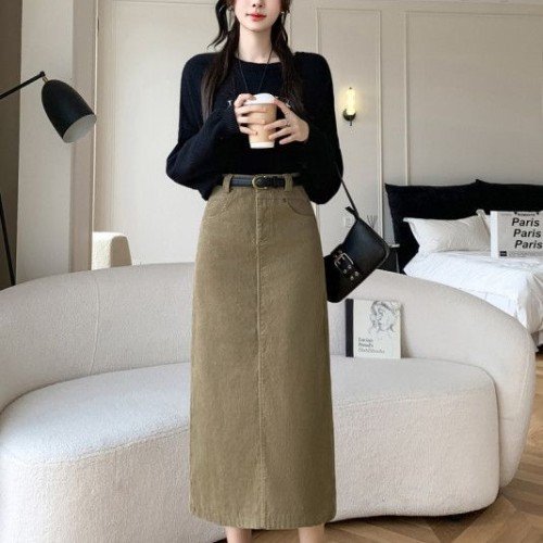 여성 중간 길이 골덴 스커트 하이웨이스트 복고풍 스타일 캐주얼한 데일리 착용감 봄 가을용 허리라인 강조 A라인 디자인 빈티지한 매력