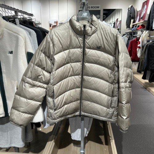 뉴발란스 경량패딩 UNI 플라잉 77 구스다운 라이트 그레이 블랙 오렌지 후드 자켓