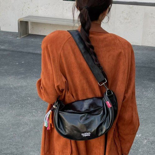 반달 여행용 크로스백 보부상 가벼운 유럽여행가방 슬링백 범백 크로와상 나일론 미니